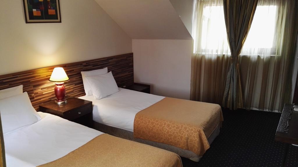 Guest House Solo Șumen Exterior foto