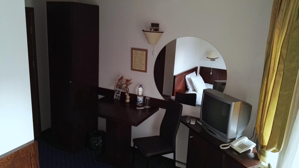 Guest House Solo Șumen Exterior foto